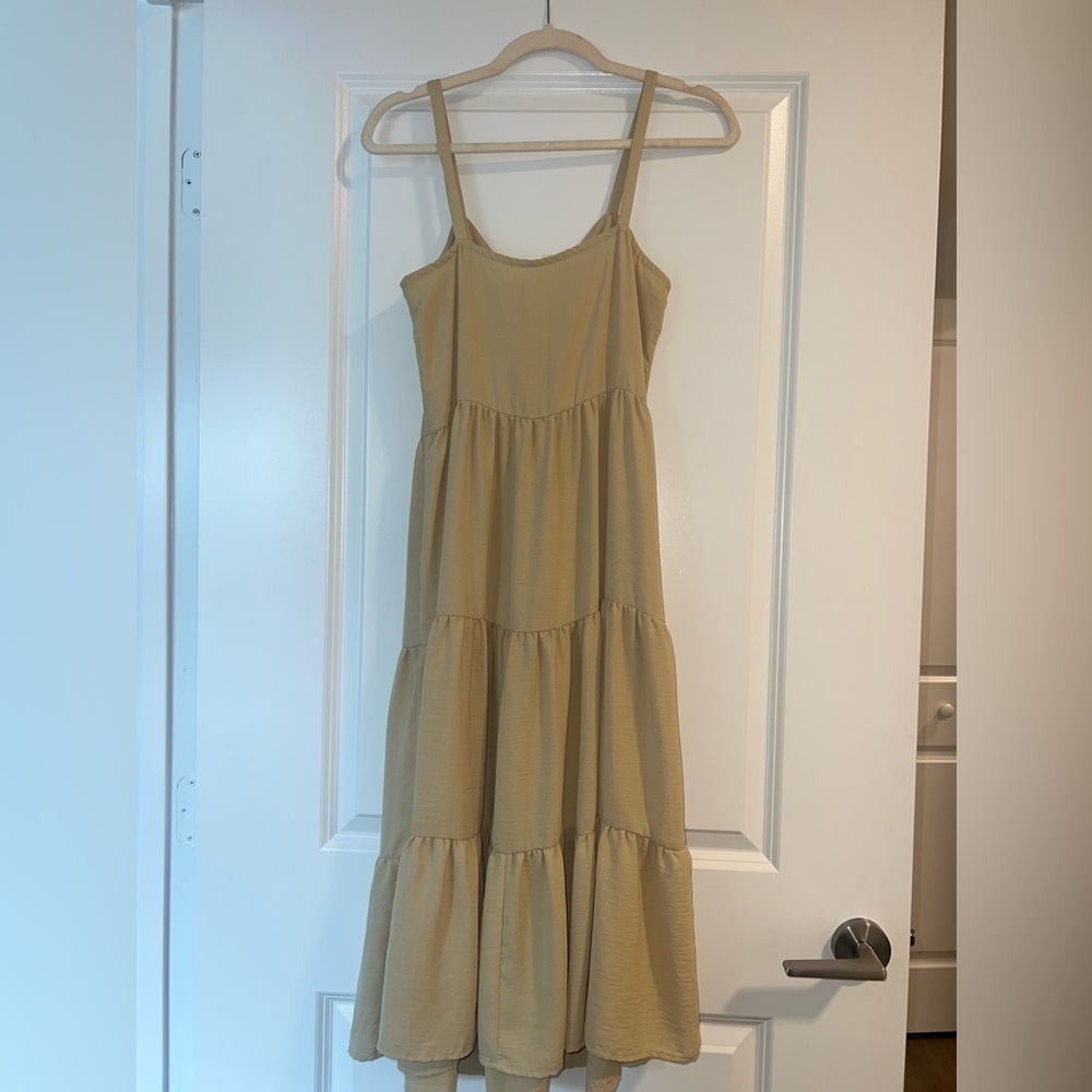 Riley & Rae Dress - Picture 3 of 4